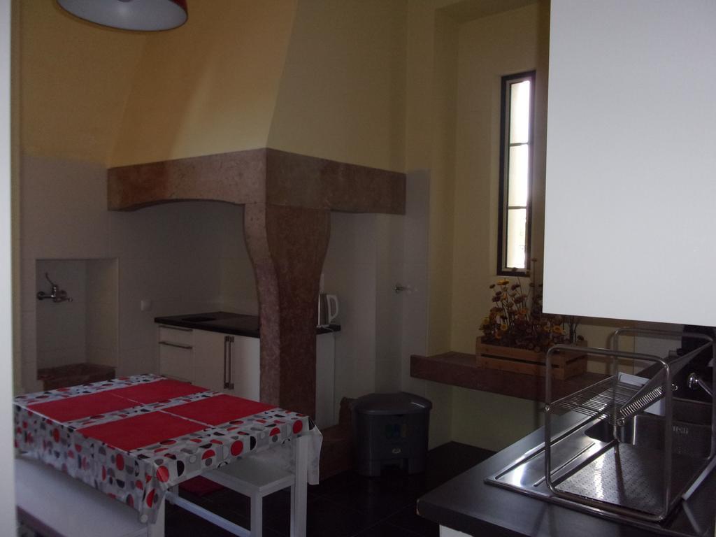 Hostel 402 Фигейра да Фош Екстериор снимка